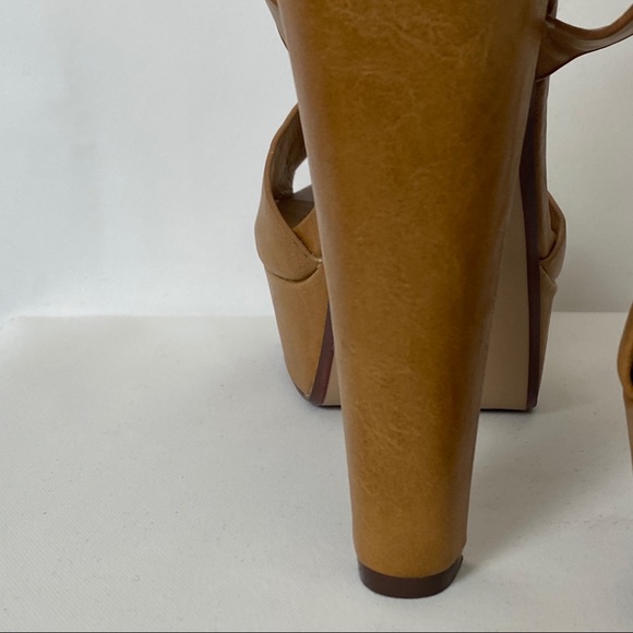 LOLA SHOETIQUE PLATFORM SANDAL HEELS - Picture 3 of 11